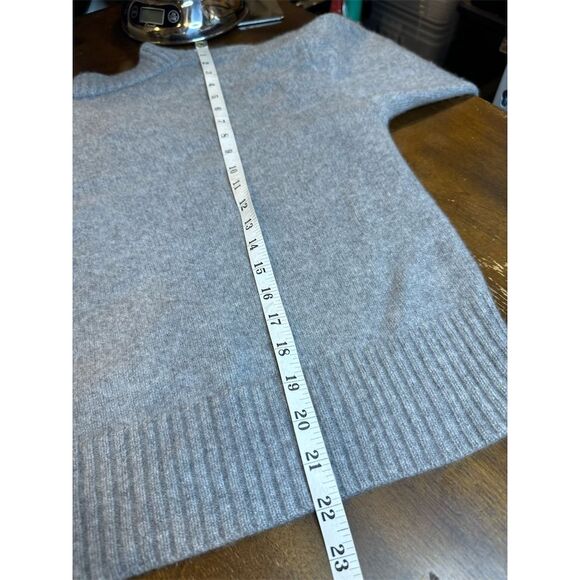 Reformation Women's Gray Cashmere V-Neck Pullover Sweater Long Sleeve - Picture 7 of 9